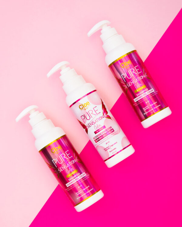 Shampoo más Acondicionador, Cloe Pure Sensation Color para cabellos teñidos, en fondo rosa
